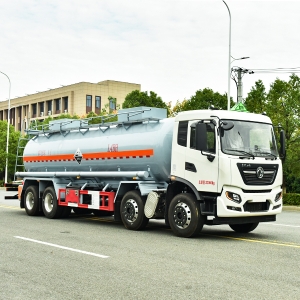 19方東風(fēng)天錦8x4腐蝕性物品罐式運(yùn)輸車(chē)